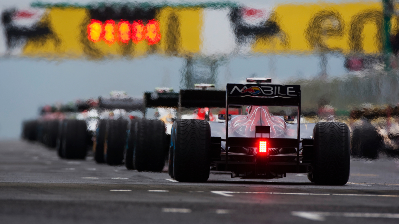 Illustration for article titled How To Watch An F1 Race If You're A Clueless American